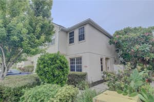 3941 YELLOWSTONE CIRCLE, SARASOTA, FL 34233 - MLS#MFRTB8426047