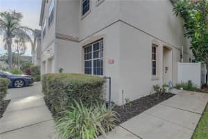 3941 YELLOWSTONE CIRCLE, SARASOTA, FL 34233 - MLS#MFRTB8426047