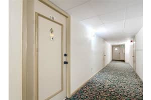 19029 US HIGHWAY 19 N #9-301, CLEARWATER, FL 33764 - MLS#MFRTB8426052