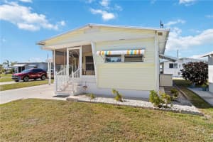 211 52ND AVENUE PLAZA, BRADENTON, FL 34207 - MLS#MFRTB8426066