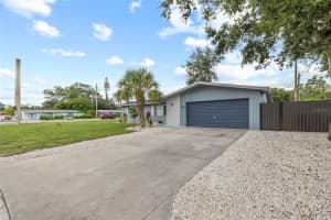 2601 SOUTHERN PARKWAY, BRADENTON, FL 34205 - MLS#MFRTB8426087
