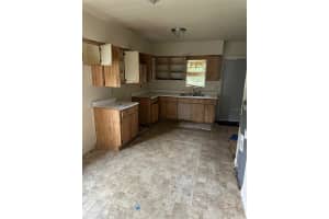 8609 14TH STREET, TAMPA, FL 33604 Sold 10/07/25
