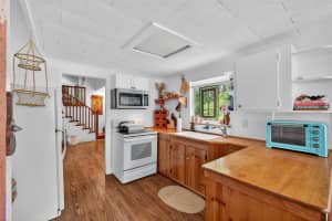 32847 PENNSYLVANIA AVENUE, SAN ANTONIO, FL 33576 Sold 11/03/25