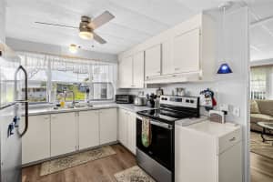 204 LA ROSAS, NORTH PORT, FL 34287 - MLS#MFRTB8426220