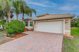 5004 SANDY BROOK CIRCLE, WIMAUMA, FL 33598 - MLS#MFRTB8426221