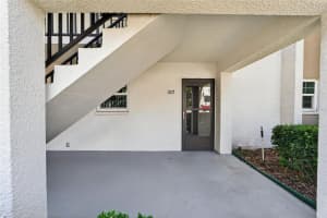 704 OAKGROVE DRIVE, BRANDON, FL 33510 - MLS#MFRTB8426247
