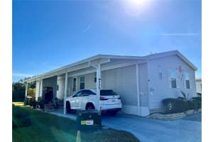 556 MOUNT OAK AVENUE, ST PETERSBURG, FL 33702 - MLS#MFRTB8426277