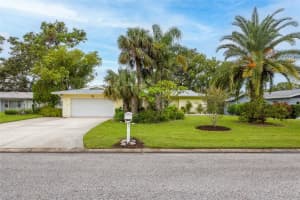 2310 Sarazen Dr, DUNEDIN
