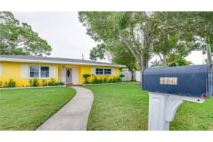 1729 KENILWORTH DRIVE, CLEARWATER, FL 33756 Sold 11/17/25