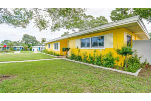 1729 KENILWORTH DRIVE, CLEARWATER, FL 33756 Sold 11/17/25