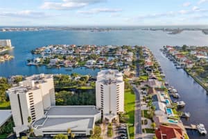 5950 PELICAN BAY PLAZA, ST PETERSBURG, FL 33707 - MLS#MFRTB8426400