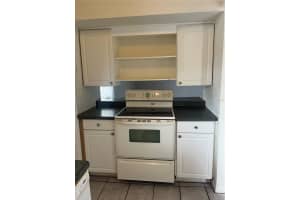 5641 ASHLEY OAKS DRIVE, TAMPA, FL 33617 - MLS#MFRTB8426401