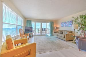 17200 GULF BOULEVARD, NORTH REDINGTON BEACH, FL 33708 - MLS#MFRTB8426433