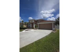 18005 PALM BREEZE DRIVE, TAMPA, FL 33647 - MLS#MFRTB8426478