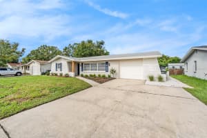1562 S LAKE AVE, CLEARWATER, FL 33756 - MLS#MFRTB8426533