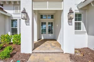 1201 BLUE SHELL LOOP, SARASOTA, FL 34240 - MLS#MFRTB8426560