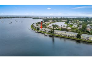 105 POMPANO DRIVE, ST PETERSBURG, FL 33705 - MLS#MFRTB8426561