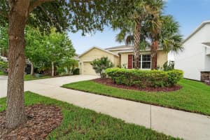 7533 LANTERN PARK AVENUE, APOLLO BEACH, FL 33572 Sold 10/22/25