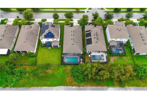 7533 LANTERN PARK AVENUE, APOLLO BEACH, FL 33572 Sold 10/22/25