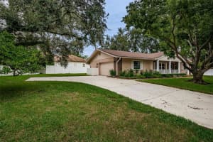 7525 PESCADOR PLACE, SEMINOLE, FL 33772 Sold 10/20/25