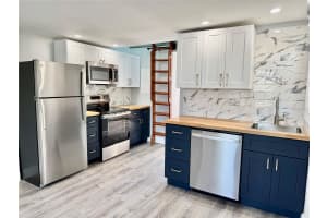 119 125TH AVENUE, TREASURE ISLAND, FL 33706 - MLS#MFRTB8426675