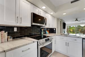 6372 PALMA DEL MAR BOULEVARD, ST PETERSBURG, FL 33715 Sold 10/17/25