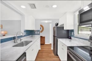 464 PAULA DRIVE, DUNEDIN, FL 34698 - MLS#MFRTB8426703