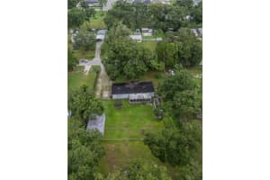 1006 BRENTWOOD LANE, LAKELAND, FL 33809 - MLS#MFRTB8426735