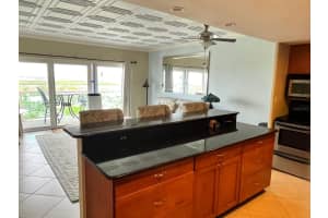 880 MANDALAY AVENUE, CLEARWATER BEACH, FL 33767 - MLS#MFRTB8426745