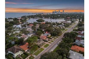235 SNELL ISLE BOULEVARD, ST PETERSBURG, FL 33704 - MLS#MFRTB8426765