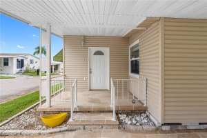 29250 US HIGHWAY 19 N #116, CLEARWATER, FL 33761 - MLS#MFRTB8426773