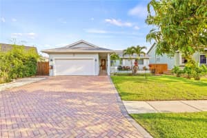 417 MANOR BOULEVARD, PALM HARBOR, FL 34683 - MLS#MFRTB8426801