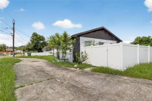 4401 39TH STREET, TAMPA, FL 33610 - MLS#MFRTB8426904