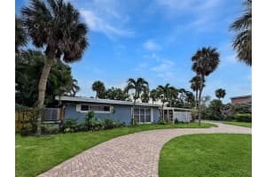 3903 Belle Vista Dr E, ST PETE BEACH