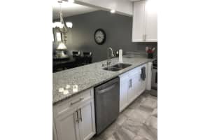 10215 REGAL DRIVE, LARGO, FL 33774 - MLS#MFRTB8426965