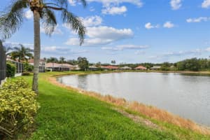 10218 WATERSIDE OAKS DRIVE, TAMPA, FL 33647 - MLS#MFRTB8426971