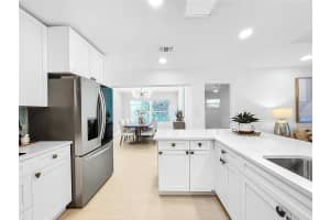 5048 43RD STREET, ST PETERSBURG, FL 33711 - MLS#MFRTB8427022