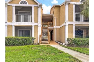 9481 Highland Oak Dr #912, TAMPA