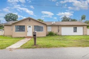 211 8TH STREET, MULBERRY, FL 33860 - MLS#MFRTB8427077