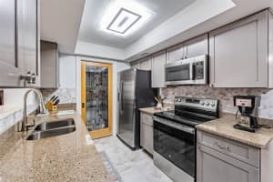 8410 BOULDER PLACE, TAMPA, FL 33615 - MLS#MFRTB8427085