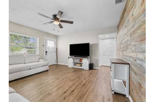 10946 109TH LANE, LARGO, FL 33778 - MLS#MFRTB8427097