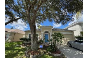 27431 Sky Lake Cir, WESLEY CHAPEL