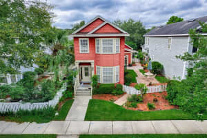 12827 1ST PLACE, NEWBERRY, FL 32669 - MLS#MFRTB8427147