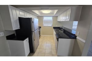 MLS# MFRTB8427254, Holiday, Florida 34690