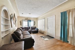 3417 LAKE AVENUE, TAMPA, FL 33610 - MLS#MFRTB8427337