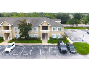 6414 HOLLYDALE PLACE, RIVERVIEW, FL 33578 - MLS#MFRTB8427339