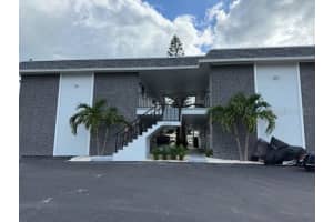 430 LARBOARD WAY, CLEARWATER BEACH, FL 33767 - MLS#MFRTB8427378