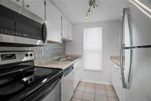 5112 TEMPLE HEIGHTS ROAD, TAMPA, FL 33617 - MLS#MFRTB8427398