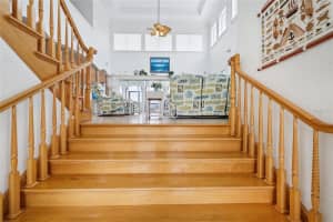 829 BLUE HERON BOULEVARD, RUSKIN, FL 33570 Sold 10/27/25