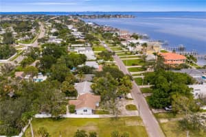 3650 BAYSHORE BOULEVARD, ST PETERSBURG, FL 33703 - MLS#MFRTB8427461